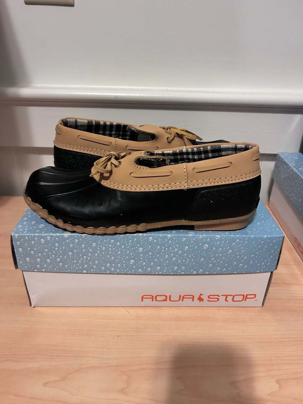 Aqua Stop Tara Black Duck Shoe Size 10 Med